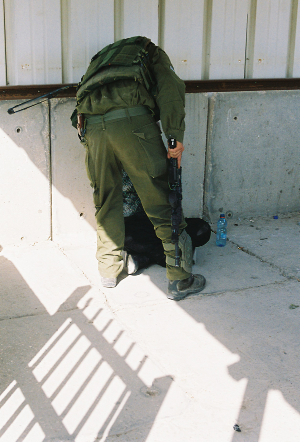 Bracha L. Ettinger: Brother's photo, checkpoint borders 1: Brother's photo, n.1, 2006 © Bracha L. Ettinger